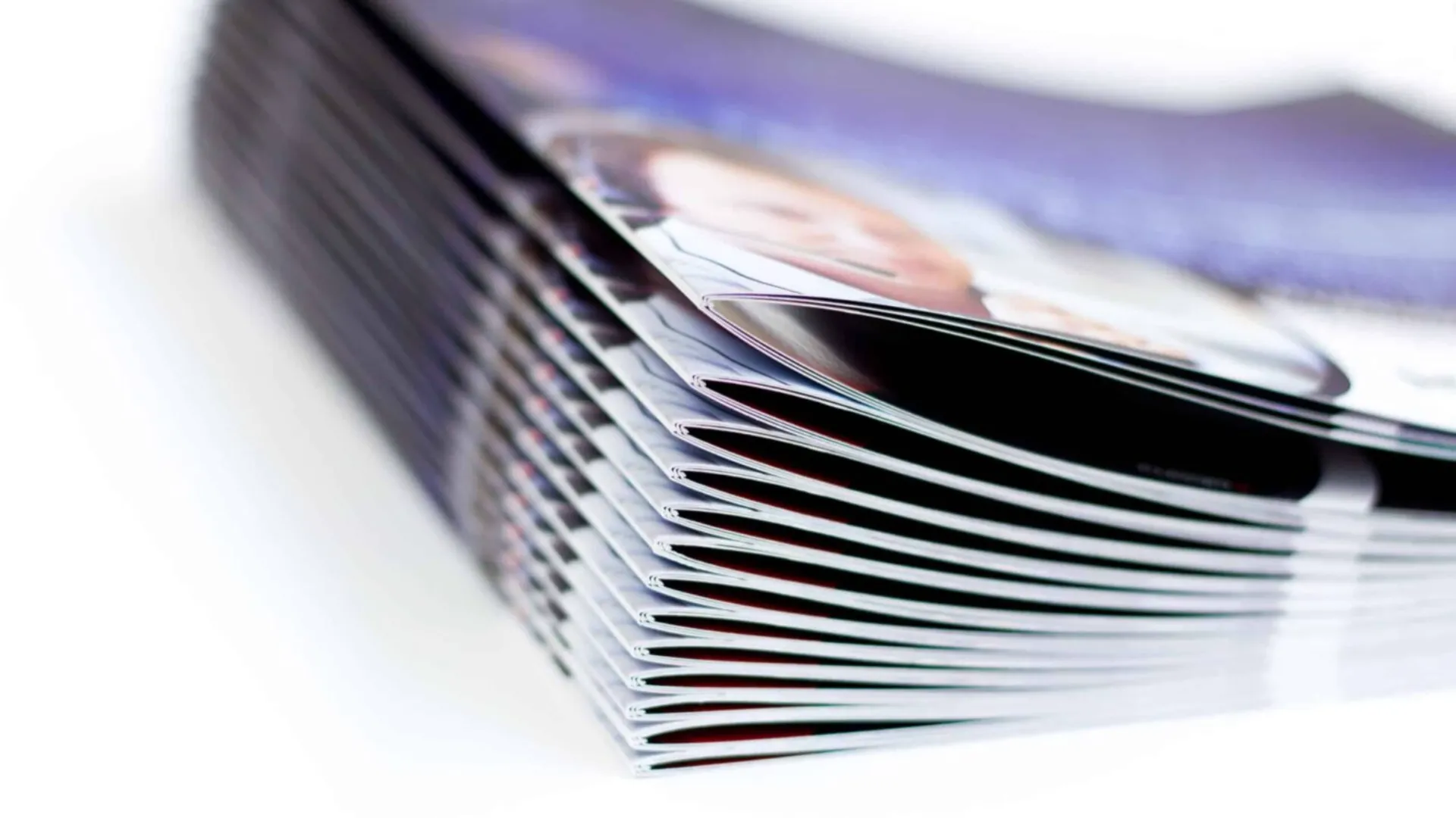 Guide to Choosing the Best Booklet Binding Option for Your NYC Business